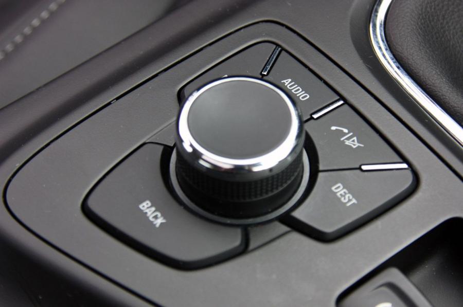  Buick Regal GS 2012 года  (фото 9 из 90)